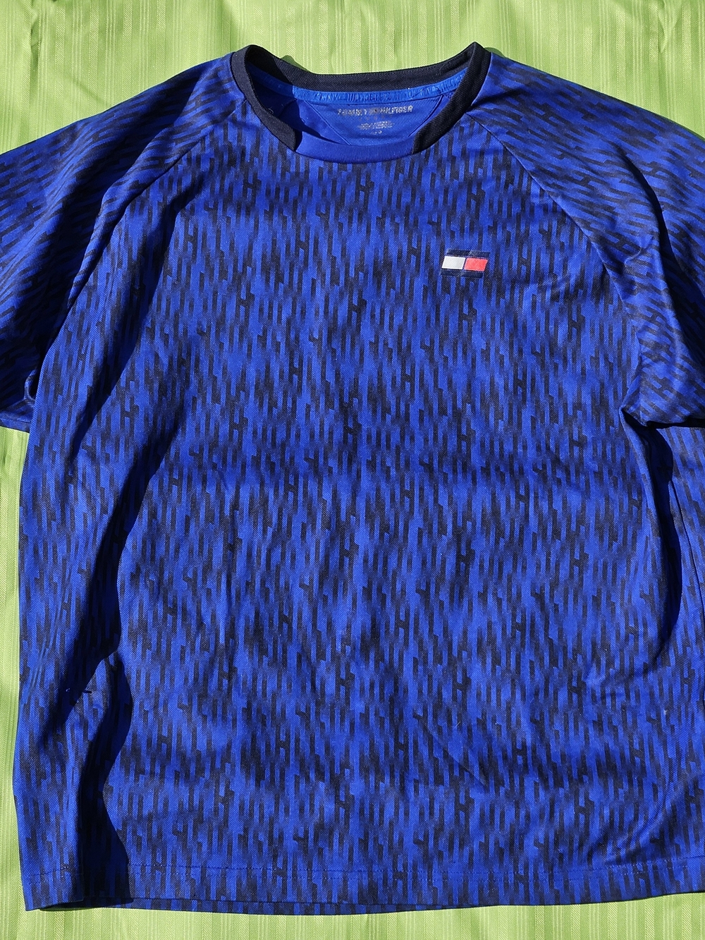 Tommy Hilfiger Blue Short-Sleeve Athletic Tee with Subtle Black Pattern